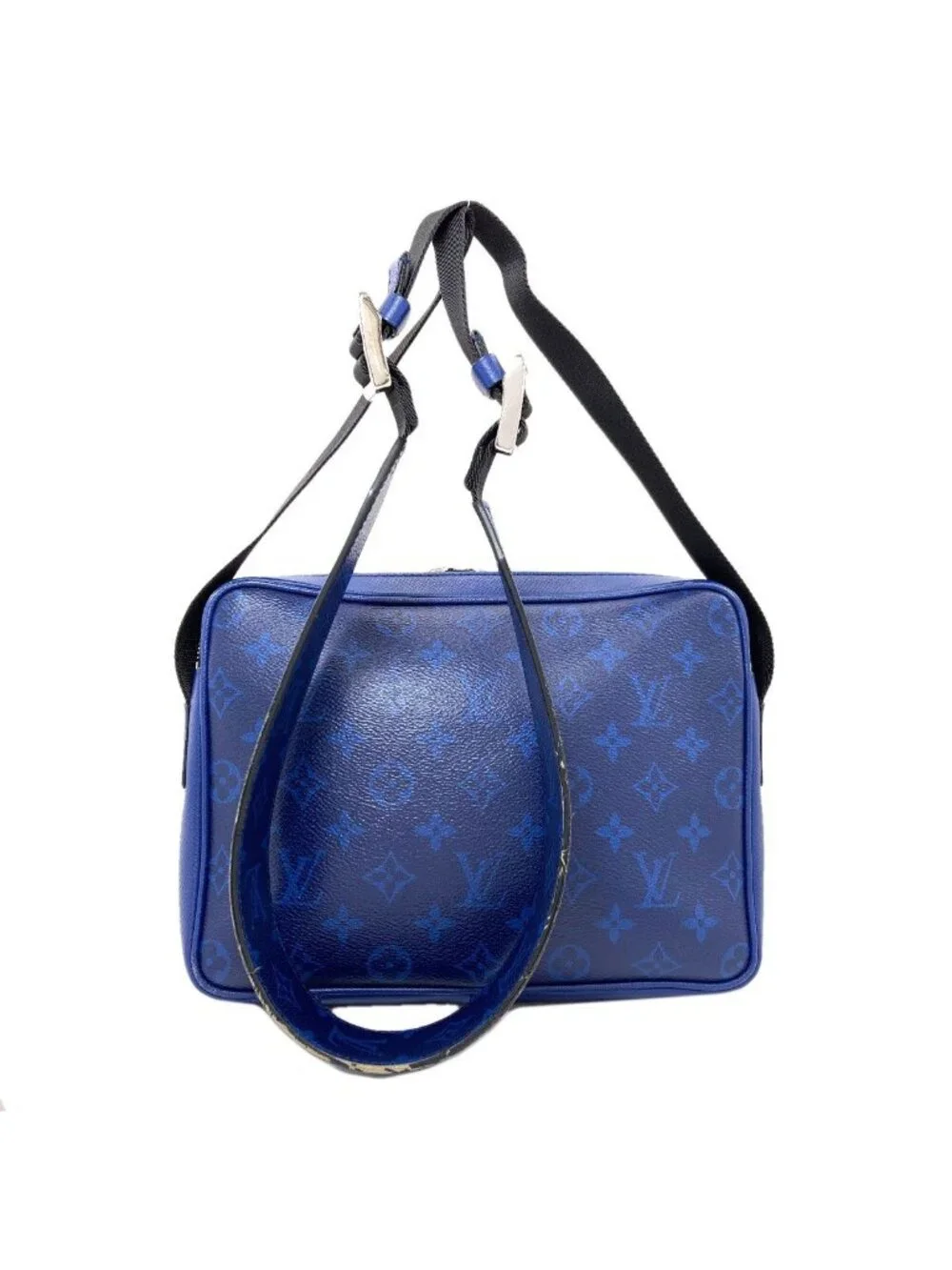 Louis Vuitton Outdoor Messenger PM Shoulder Bag Taigarama